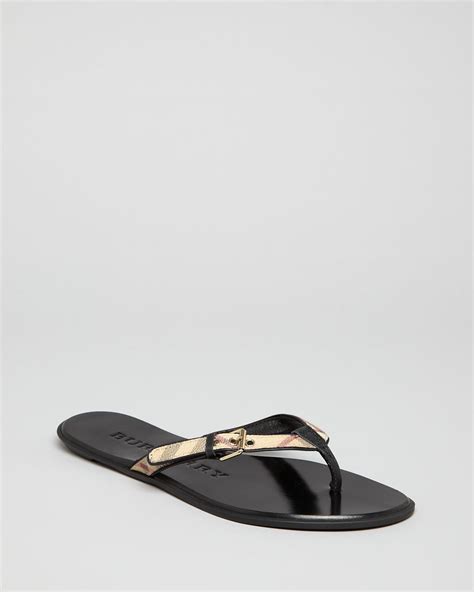 fake burberry flip flops|burberry women's thongs flip flops.